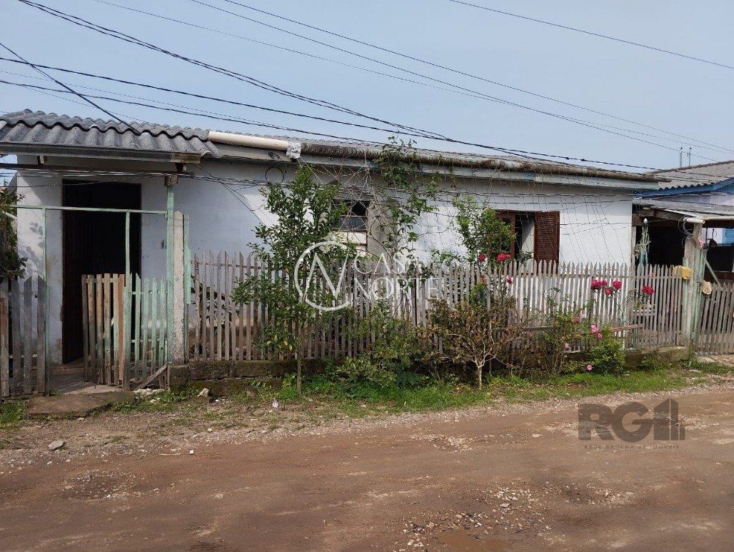 Casa à venda com 3 quartos, 60m², 1 vaga, Avenida Principal da Ponta Grossa no bairro Ponta Grossa em Porto Alegre