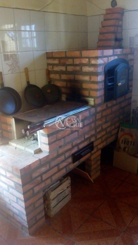 Casa à venda com 3 quartos, 200m², 4 vagas, Estrada Costa Gama - Ate 1348 - Lado Par no bairro Aberta dos Morros em Porto Alegre