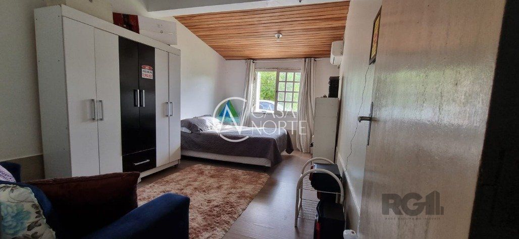 Sítio à venda com 3 quartos, 3060m², 1 suíte, Rua Adão Martins da Rocha no bairro São Caetano em Porto Alegre