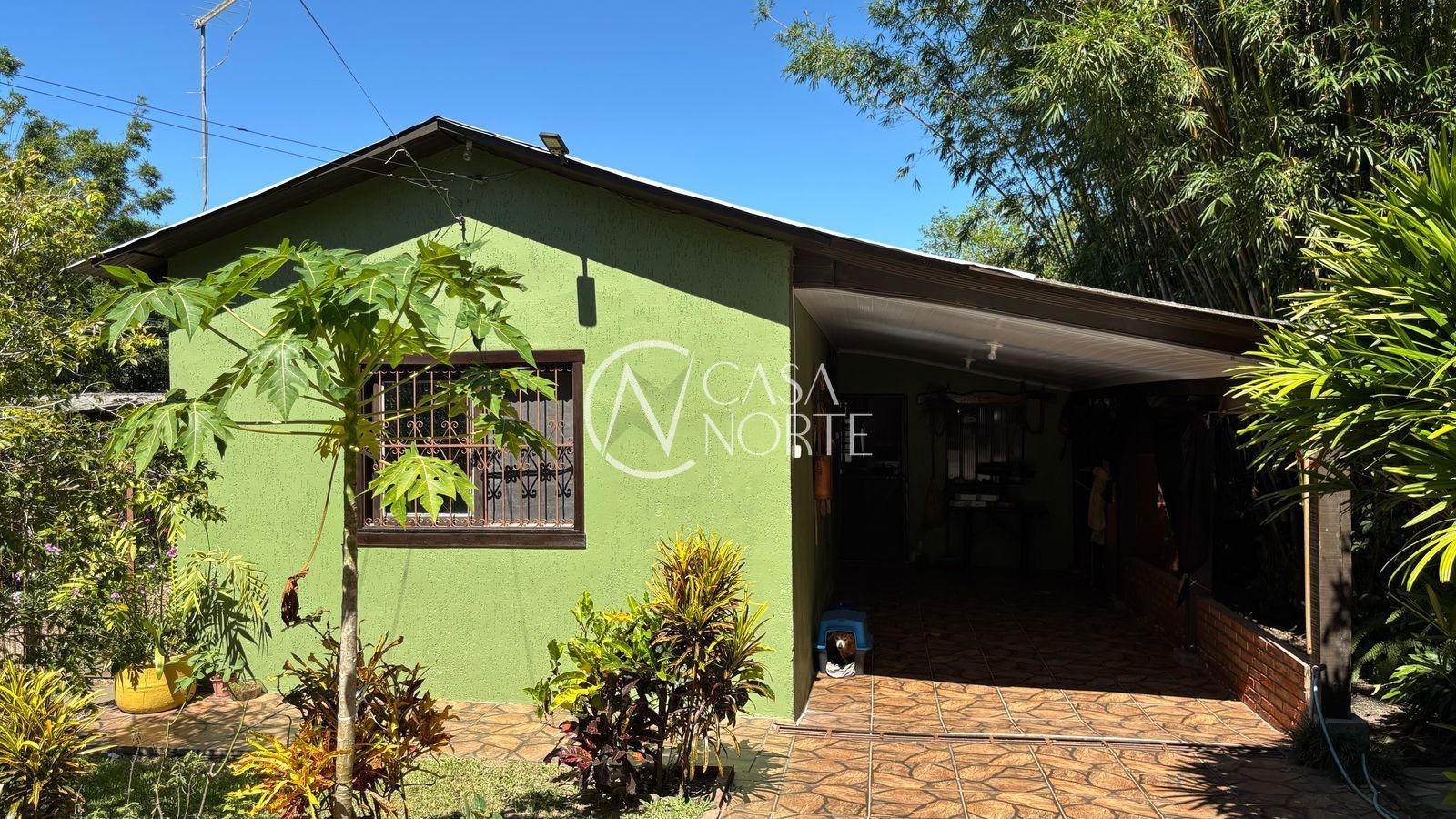 Sítio à venda com 5 quartos, 205m², 3 vagas, Estrada Chapéu do Sol no bairro Chapéu do Sol em Porto Alegre