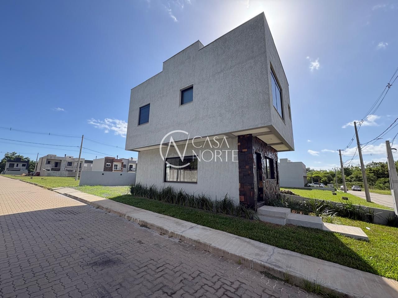 Casa de Condomínio à venda com 3 quartos, 98m², 1 suíte, 3 vagas, Jorge Pereira Nunes no bairro Vila Nova em Porto Alegre