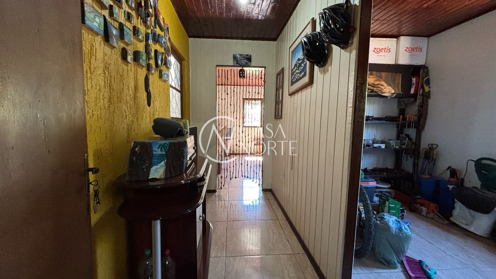 Sítio à venda com 5 quartos, 205m², 3 vagas, Estrada Chapéu do Sol no bairro Chapéu do Sol em Porto Alegre