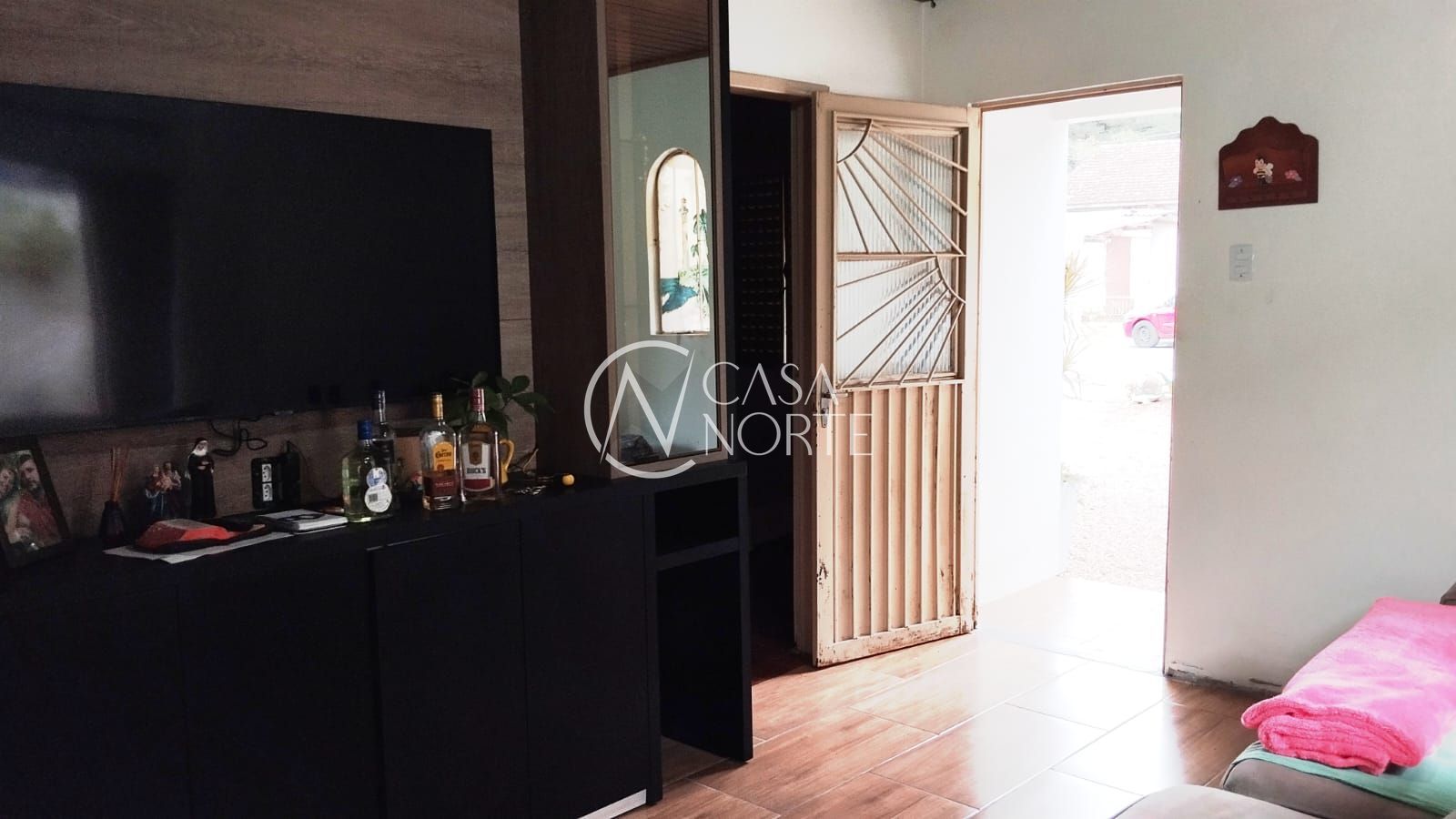 Casa à venda com 2 quartos, 380m², 2 vagas, Rua Pedro Aniceto de Souza no bairro Aberta dos Morros em Porto Alegre