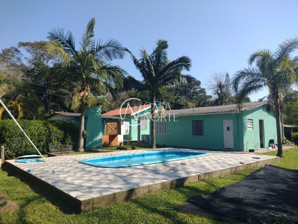 Sítio à venda com 4 quartos, 245m², 10 vagas, Estrada Otaviano José Pinto no bairro Lami em Porto Alegre
