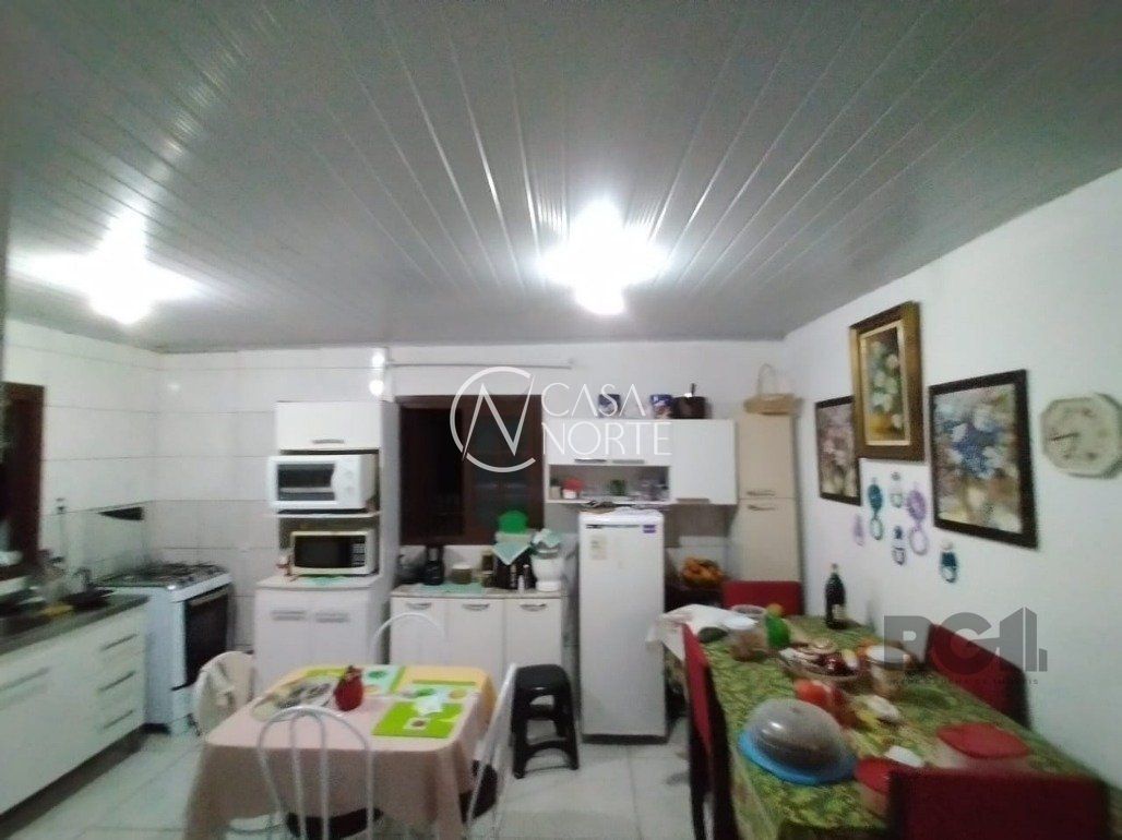 Casa à venda com 3 quartos, 60m², 1 vaga, Avenida Principal da Ponta Grossa no bairro Ponta Grossa em Porto Alegre