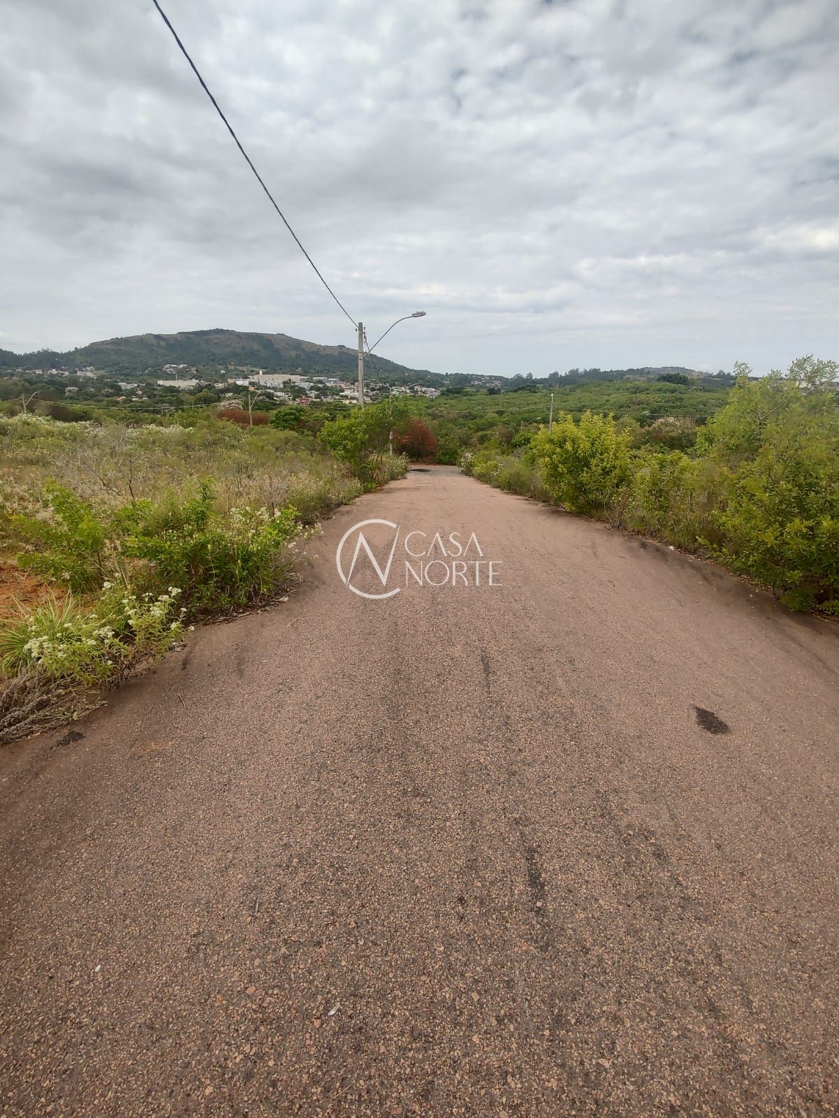 Terreno à venda  com 200m², Rua Catarino Andreatta no bairro Vila Nova em Porto Alegre