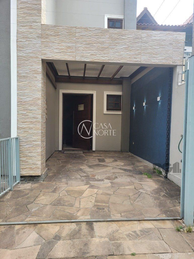 Casa à venda com 2 quartos, 75m², 1 suíte, 1 vaga, Rua Izar Faria Correa Santanna no bairro Hípica em Porto Alegre