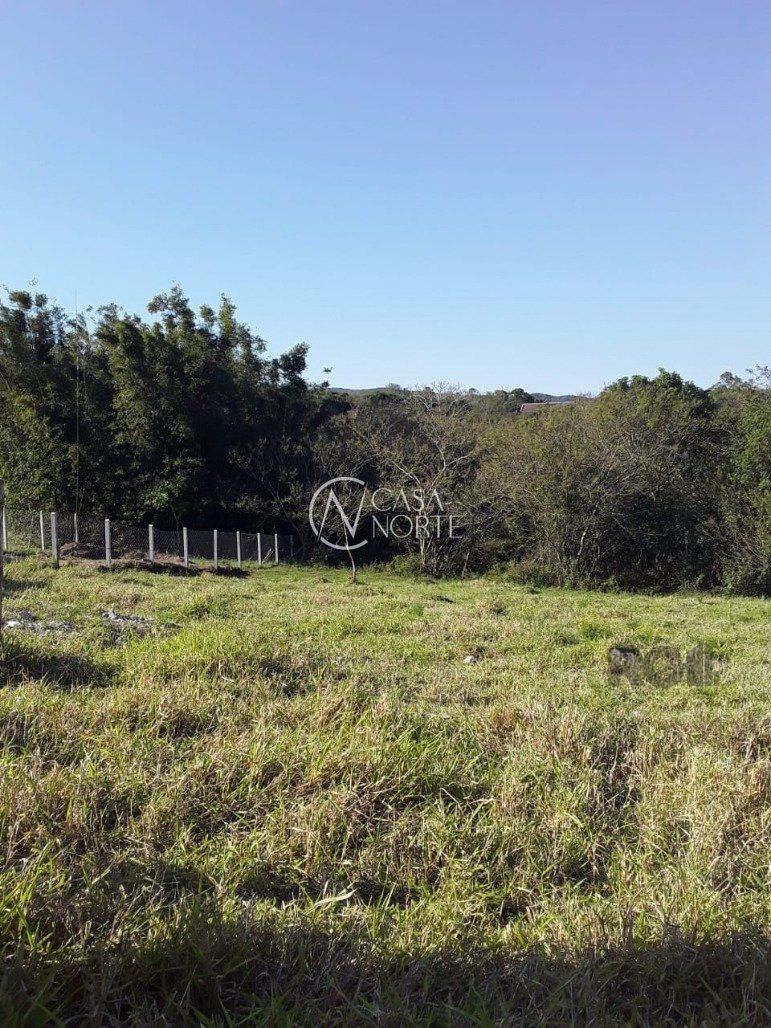 Geminado à venda , 142m², Estrada Jacques da Rosa no bairro Lageado em Porto Alegre