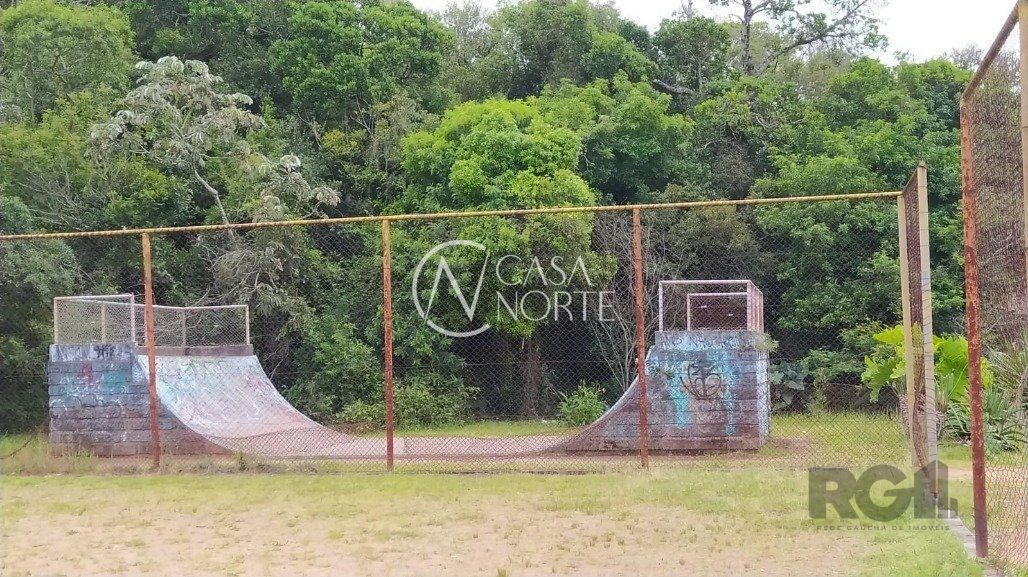 Casa à venda com 3 quartos, 143m², 1 suíte, 1 vaga, Avenida Celestino Bertolucci no bairro Aberta dos Morros em Porto Alegre