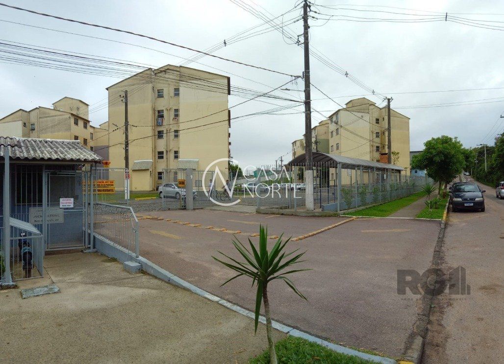 Apartamento à venda com 2 quartos, 45m², 1 vaga, Rua Império no bairro Vila Nova em Porto Alegre