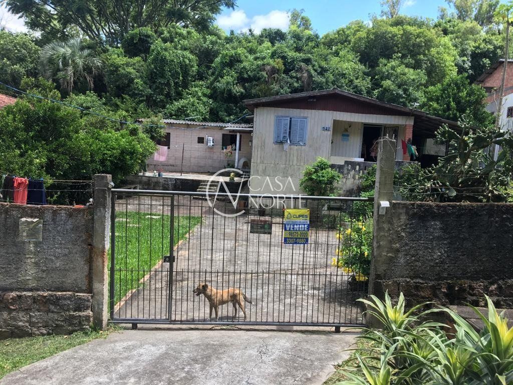Casa à venda com 2 quartos, 120m², 1 vaga, Rua José Alves de Castro no bairro Vila Nova em Porto Alegre