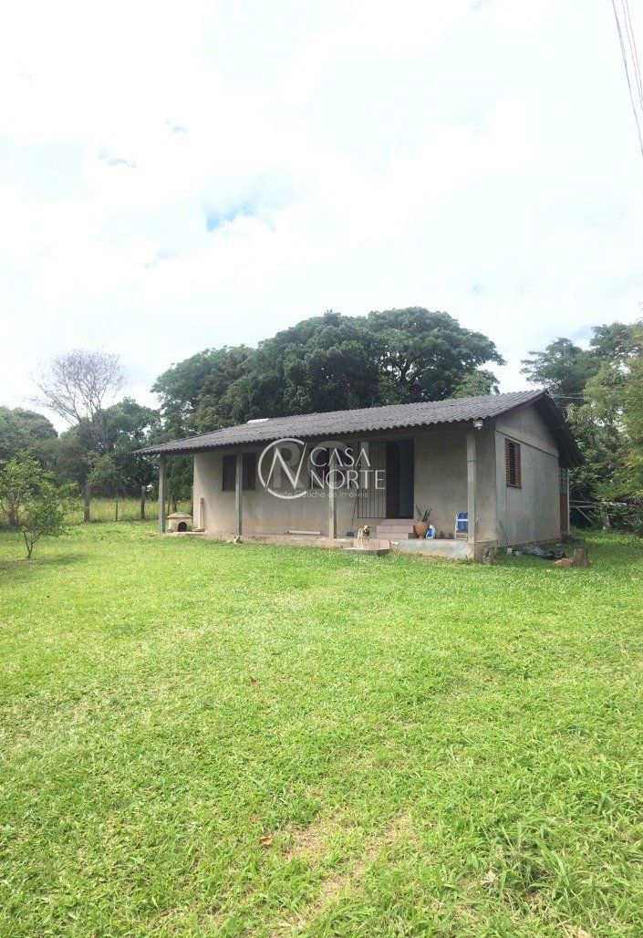 Casa à venda com 3 quartos, 120m², Rua Sandra Brea no bairro Restinga em Porto Alegre