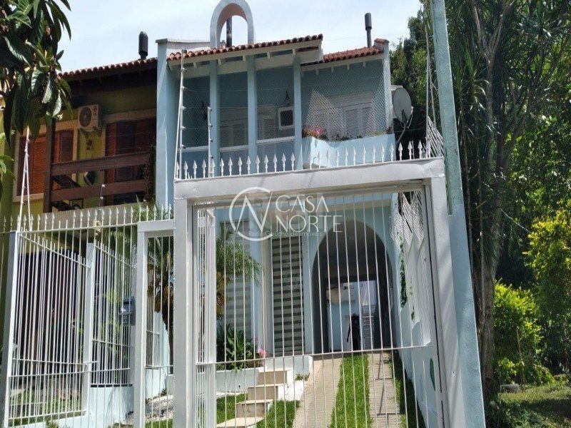 Sobrado à venda com 3 quartos, 162m², 1 suíte, 2 vagas, Rua Manaue no bairro Vila Assunção em Porto Alegre