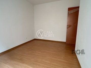 Apartamento à venda com 2 quartos, 66m², 1 vaga, Rua Sete Mil e Oito no bairro Restinga em Porto Alegre