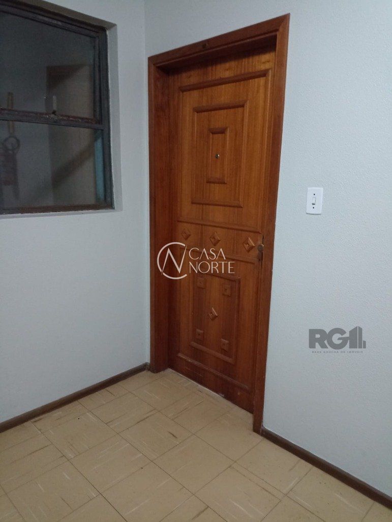 Apartamento à venda com 2 quartos, 67m², Avenida Eduardo Prado no bairro Cavalhada em Porto Alegre