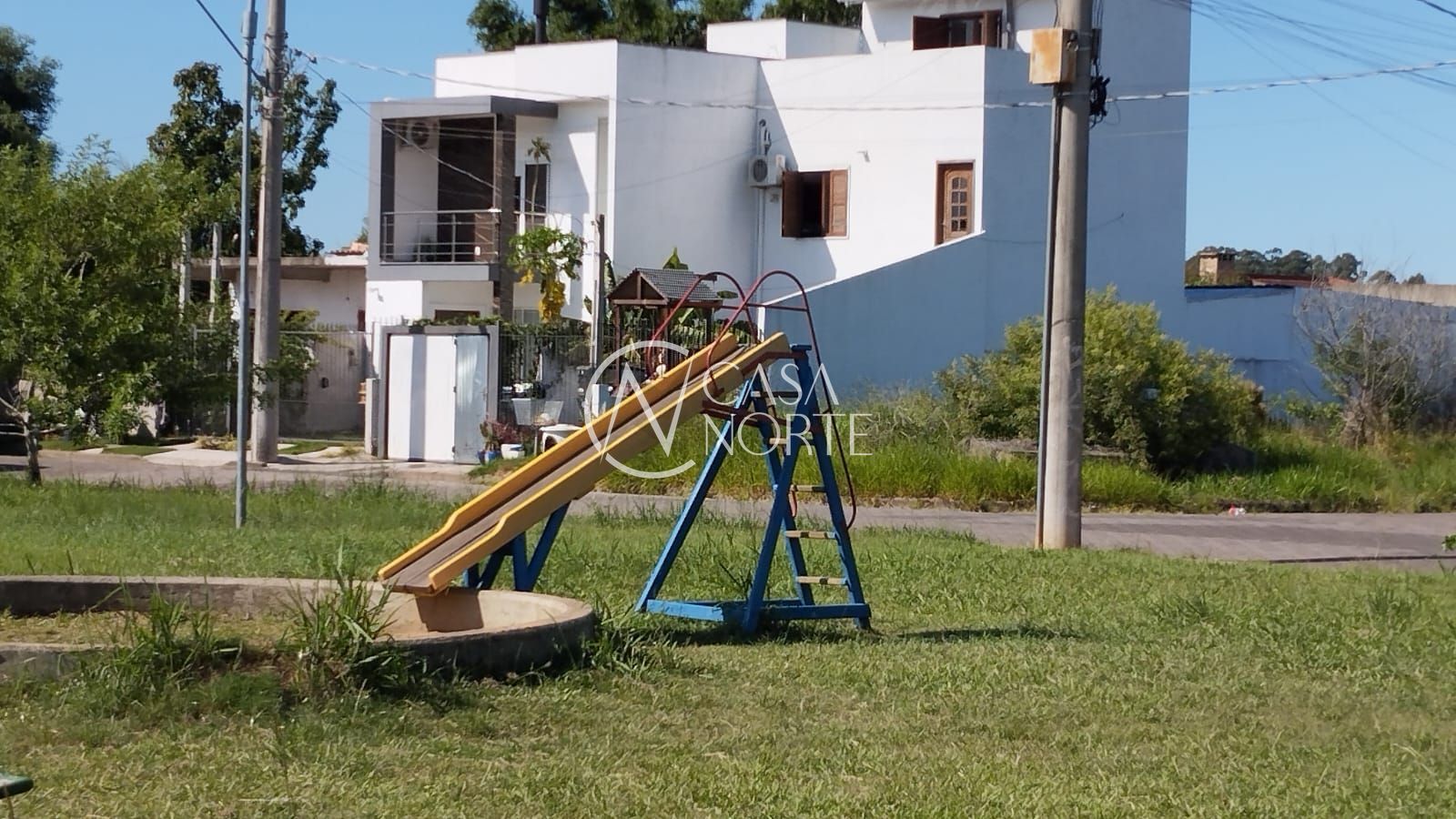 Terreno à venda  com 149m², Rua Jorge Babot Miranda no bairro Aberta dos Morros em Porto Alegre
