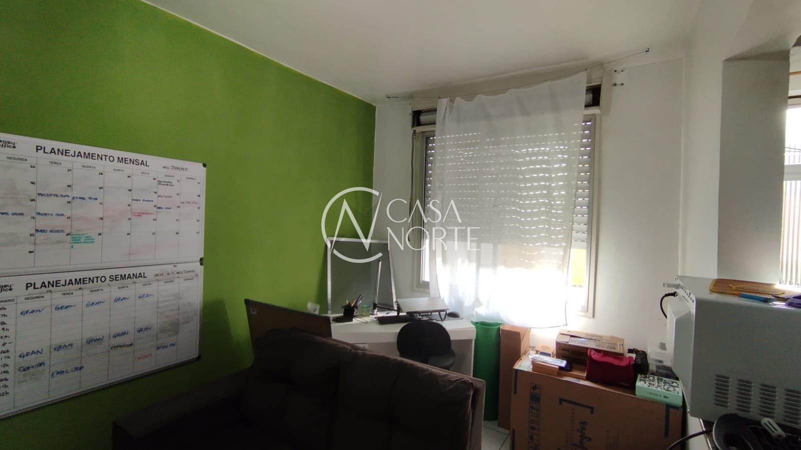 Apartamento à venda com 3 quartos, 67m², 1 vaga, Rua Joaquim de Carvalho no bairro Vila Nova em Porto Alegre