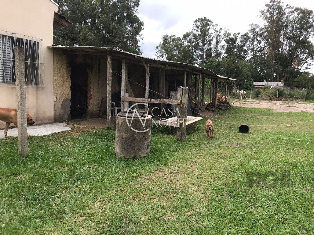 Casa à venda com 4 quartos, 260m², Rua Adao Martins da Rocha no bairro São Caetano em Porto Alegre