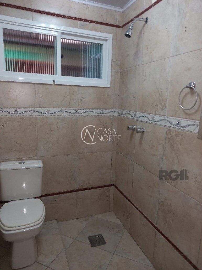 Casa à venda com 4 quartos, 120m², Rua João Costi no bairro Hípica em Porto Alegre