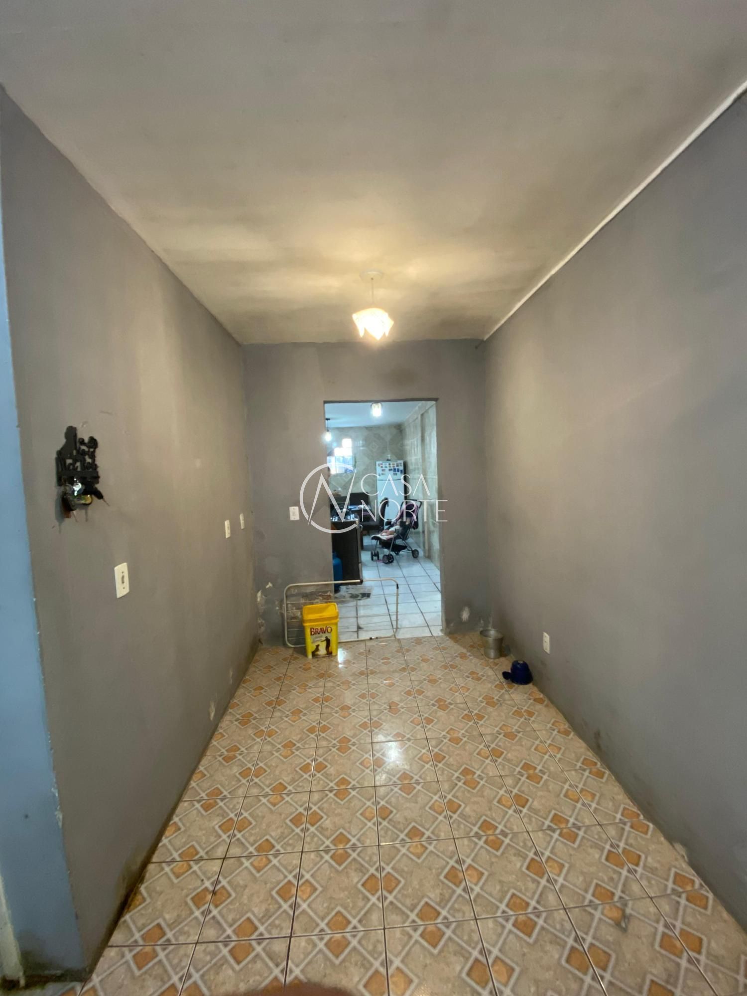Sobrado à venda com 3 quartos com 85m², 1 vaga, Avenida Juca Batista no bairro Belém Novo em Porto Alegre