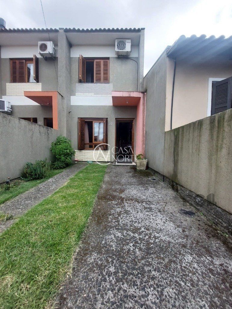 Casa à venda com 2 quartos, 70m², Rua Nei Remedi no bairro Hípica em Porto Alegre