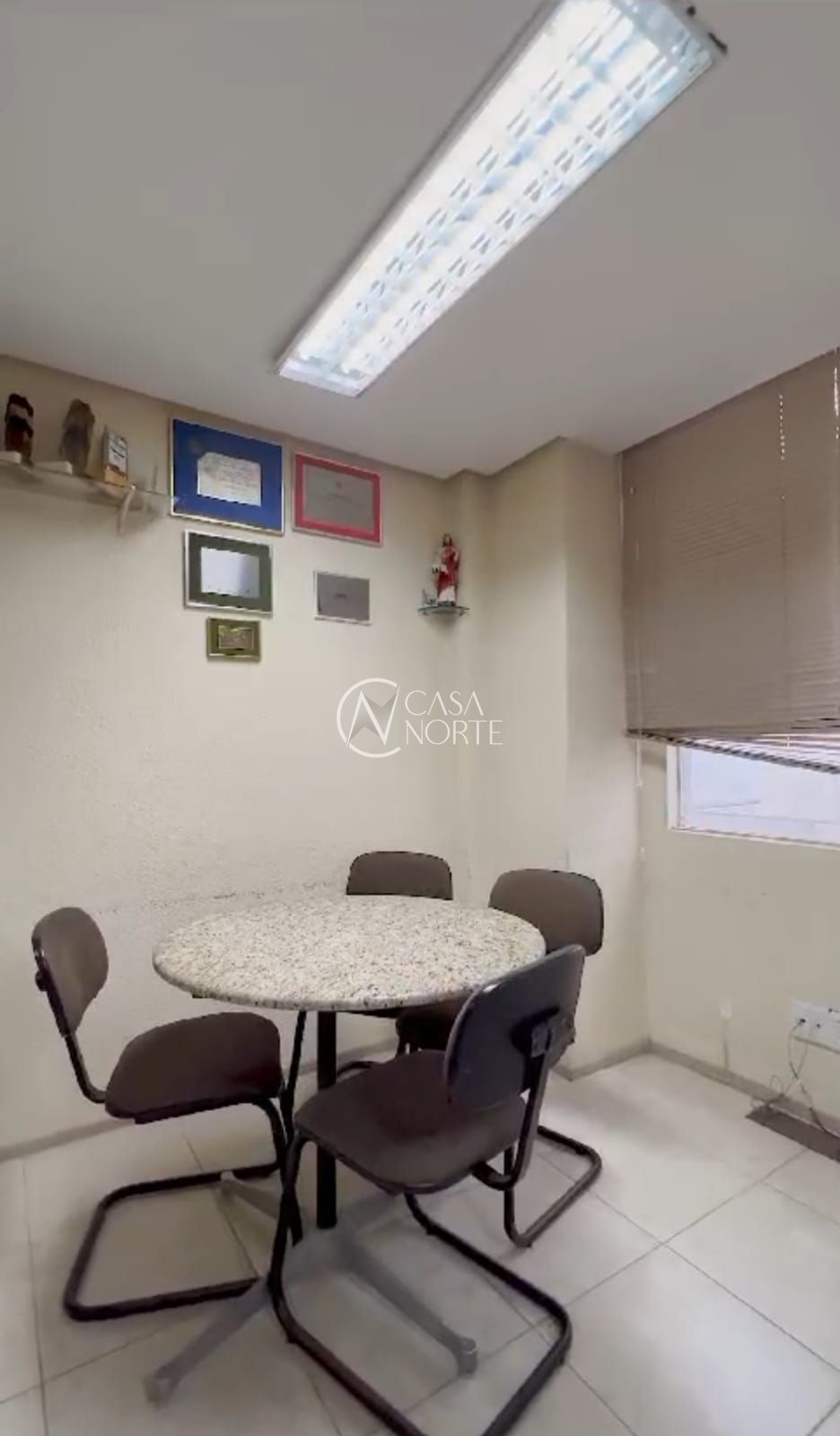 Conjunto Comercial à venda com 1 quarto, 162m², Avenida Otávio Rocha no bairro Centro Histórico em Porto Alegre