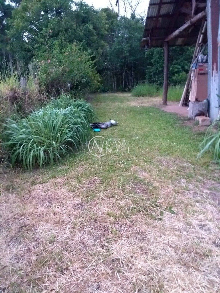 Terreno à venda  com 1440m², Rua Chrispim Antônio Amado no bairro Lami em Porto Alegre