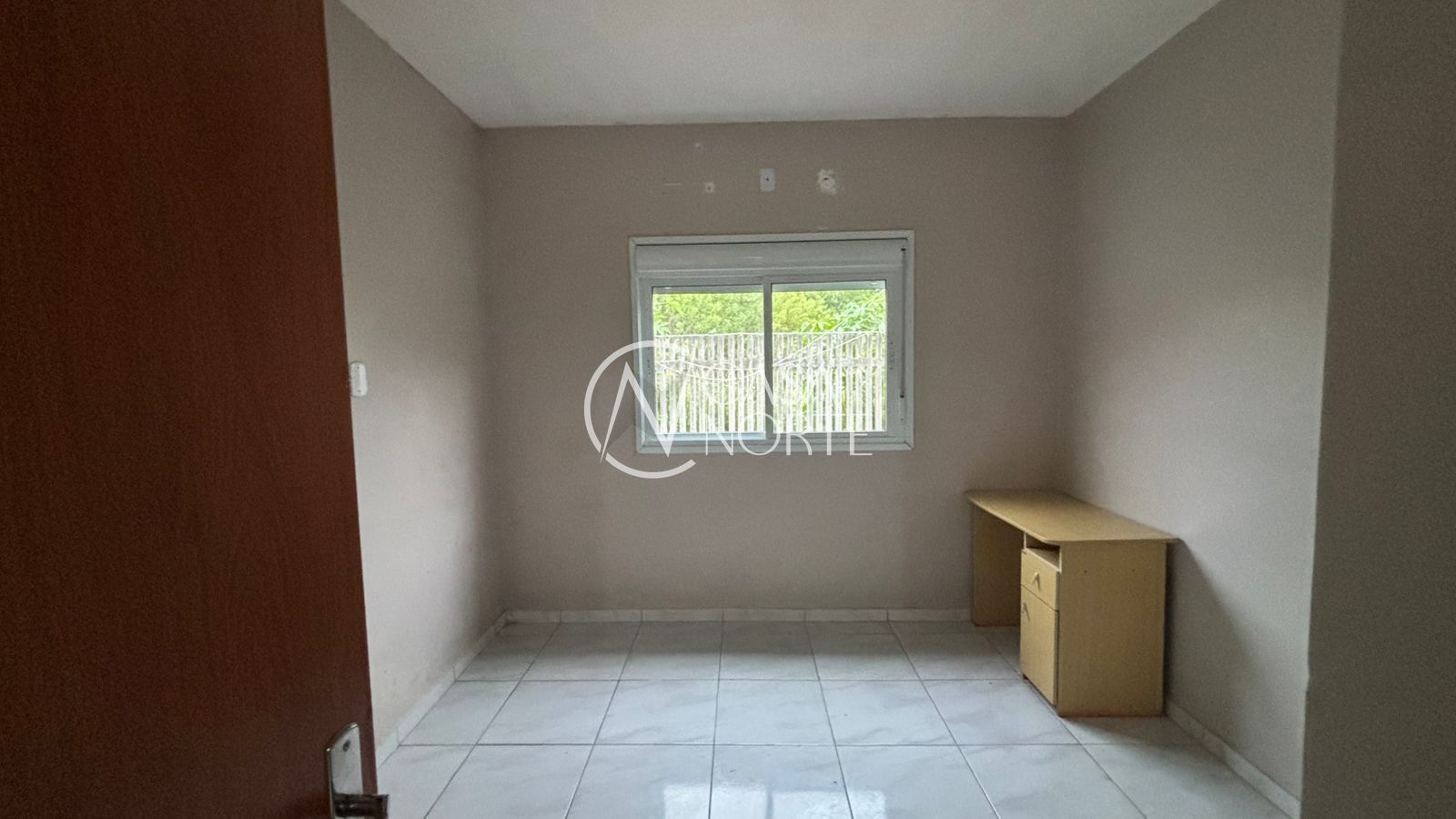 Casa à venda com 2 quartos, 47m², 1 vaga, Avenida Principal da Ponta Grossa no bairro Ponta Grossa em Porto Alegre