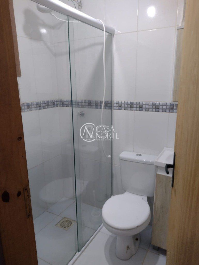 Casa à venda com 2 quartos, 78m², 2 vagas, Estrada Chapeu do Sol no bairro Chapéu do Sol em Porto Alegre