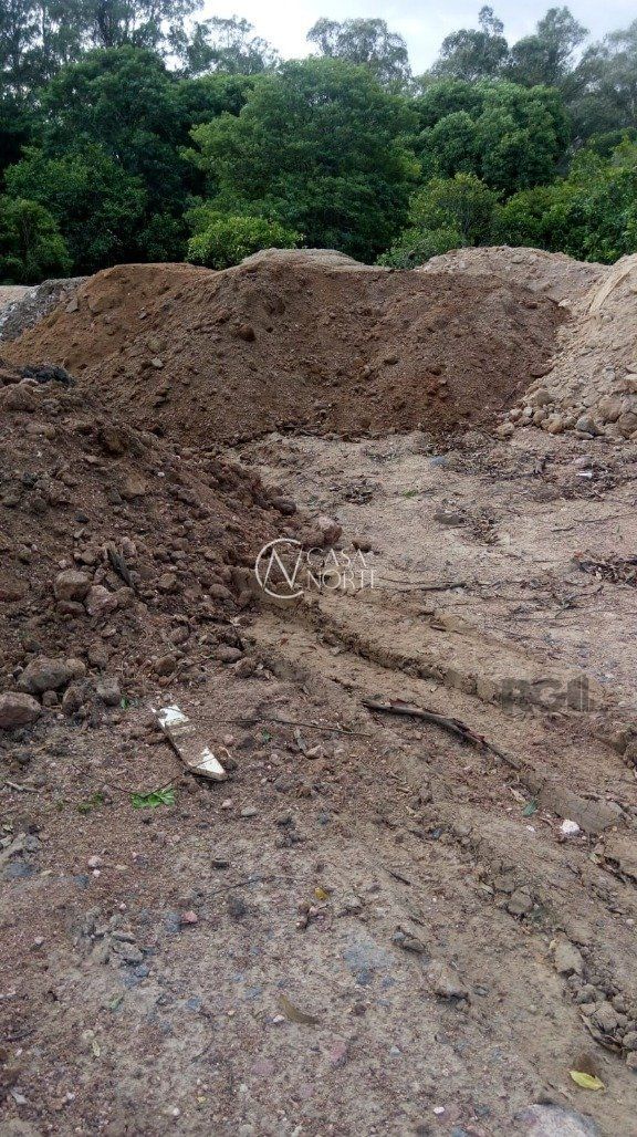 Terreno à venda  com 1360m², Rua Dona Mariana no bairro Restinga em Porto Alegre