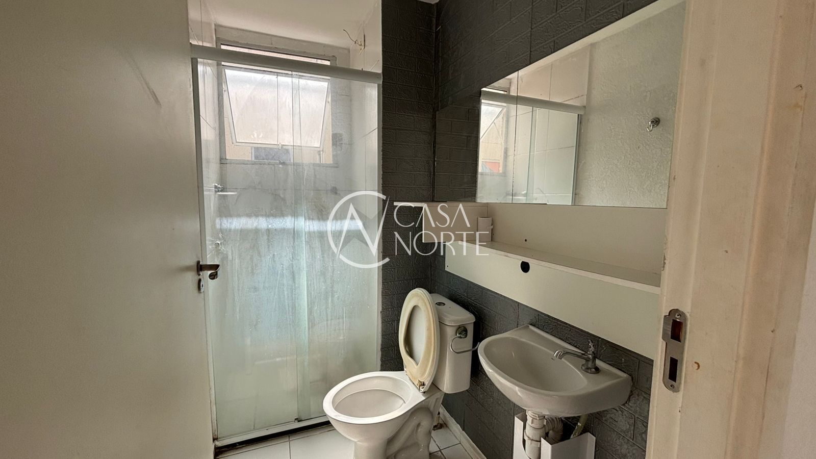 Apartamento à venda com 2 quartos, 40m², 1 vaga, Avenida Família Gonçalves Carneiro no bairro Cavalhada em Porto Alegre