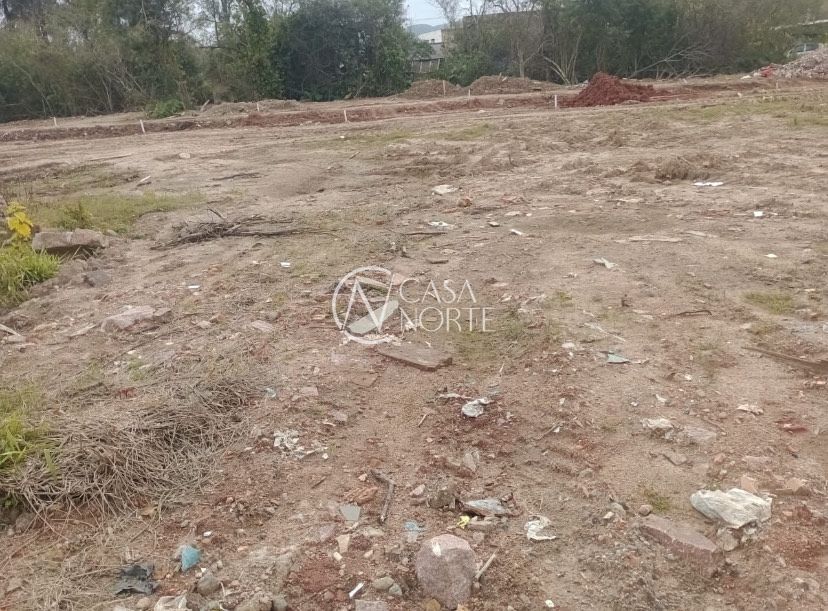 Terreno à venda  com 147m², Estrada Retiro da Ponta Grossa no bairro Ponta Grossa em Porto Alegre