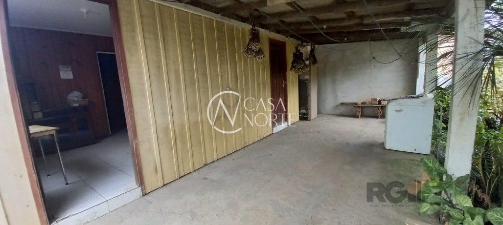 Terreno à venda com 2 quartos com 605m², 4 vagas, Estrada Cristiano Kraemer no bairro Vila Nova em Porto Alegre