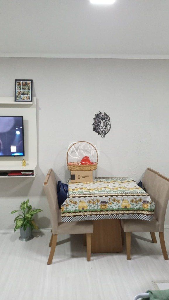 Apartamento à venda com 2 quartos, 40m², 1 vaga, Rua Sabino Pereira Nunes no bairro Restinga em Porto Alegre