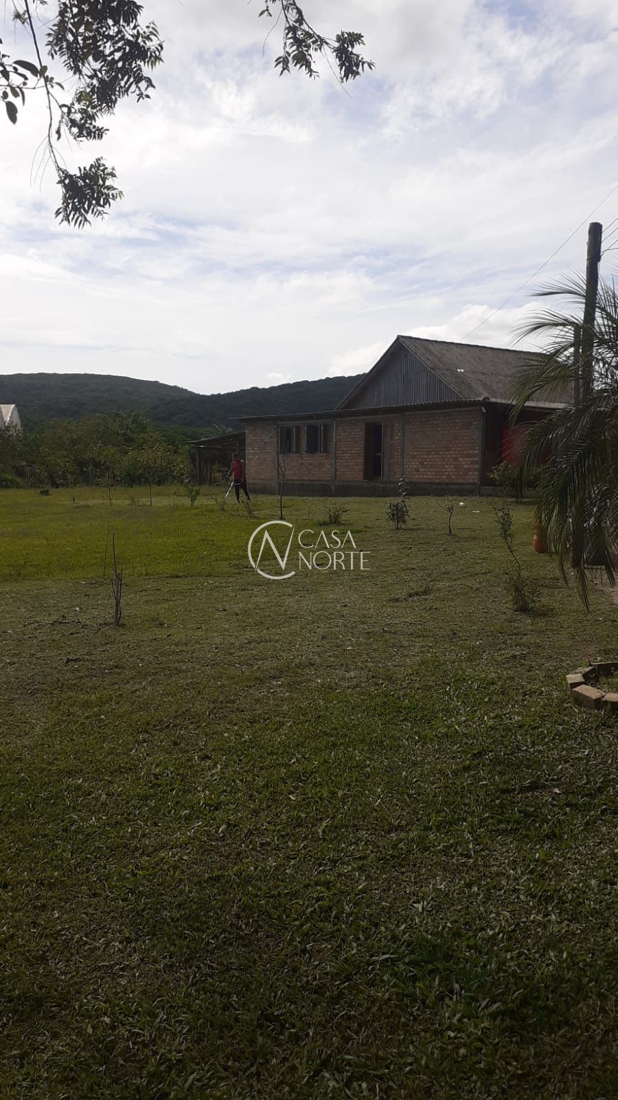 Sítio à venda com 3 quartos com 3000m², 10 vagas, Estrada da Taquara no bairro São Caetano em Porto Alegre