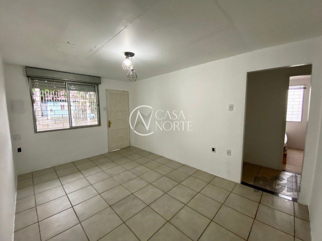 Casa à venda com 3 quartos, 70m², 4 vagas, Rua Telmo Vieira de Araújo no bairro Aberta dos Morros em Porto Alegre