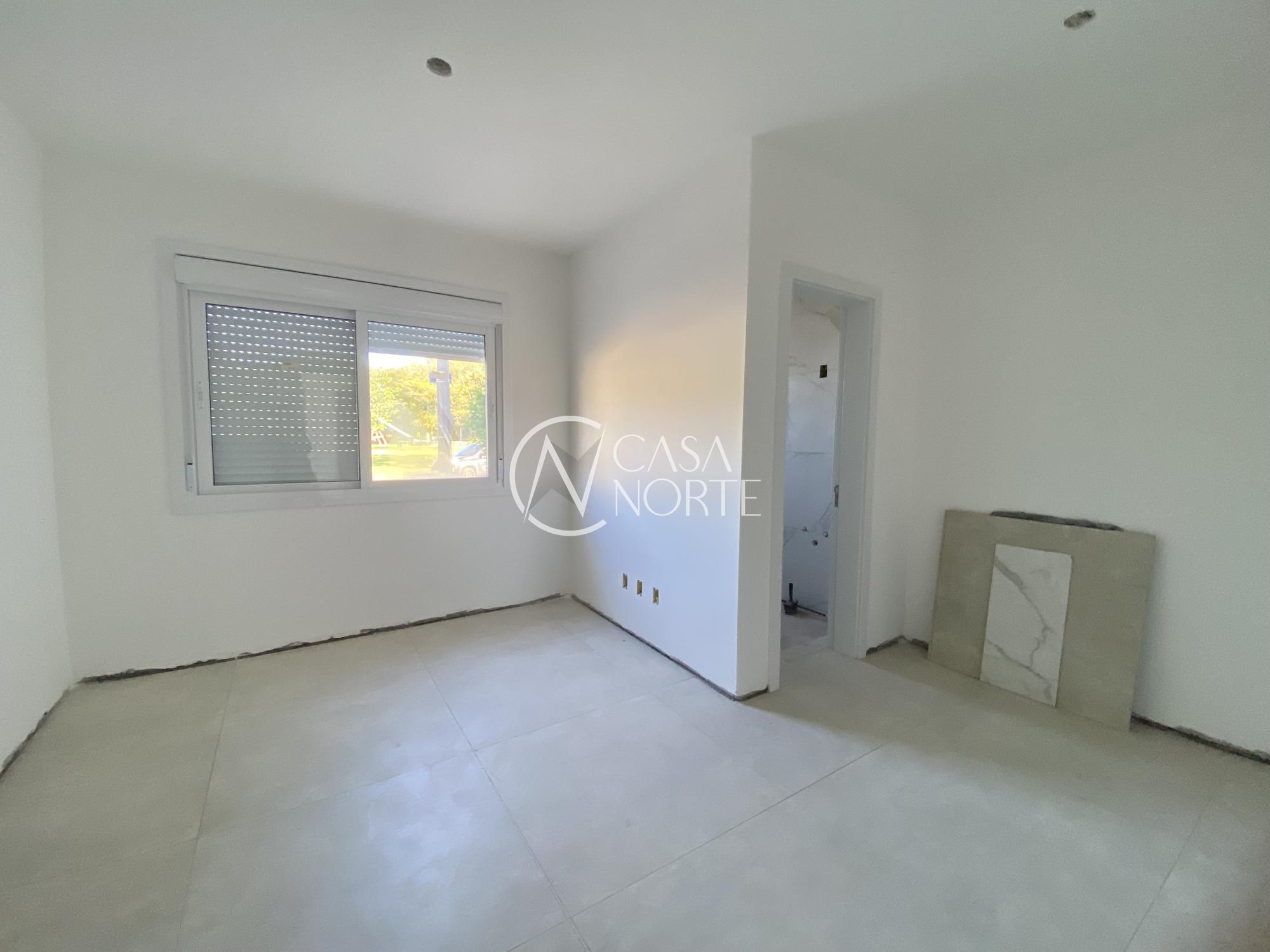 Casa à venda com 3 quartos, 95m², 1 suíte, 2 vagas, Rua Canísio Binsfeld no bairro Hípica em Porto Alegre