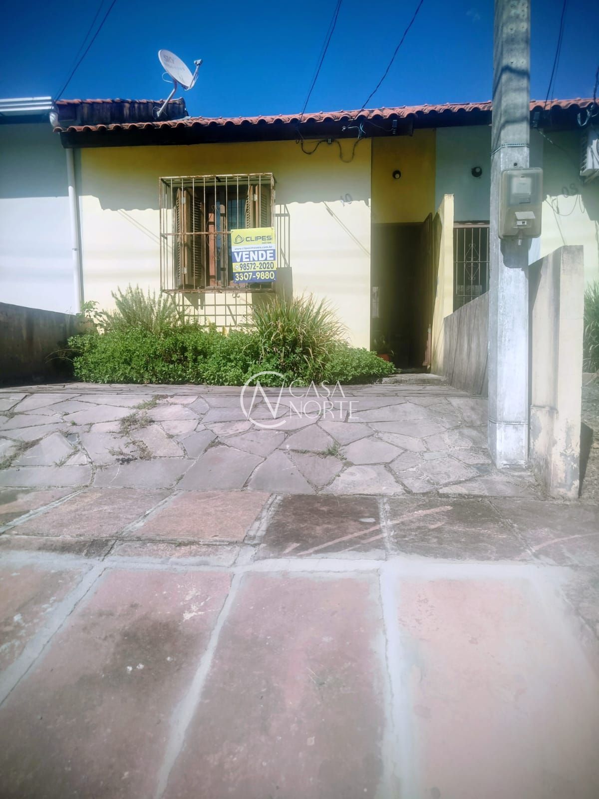 Casa à venda com 1 quarto, 62m², 1 vaga, Rua Jacundá no bairro Guarujá em Porto Alegre