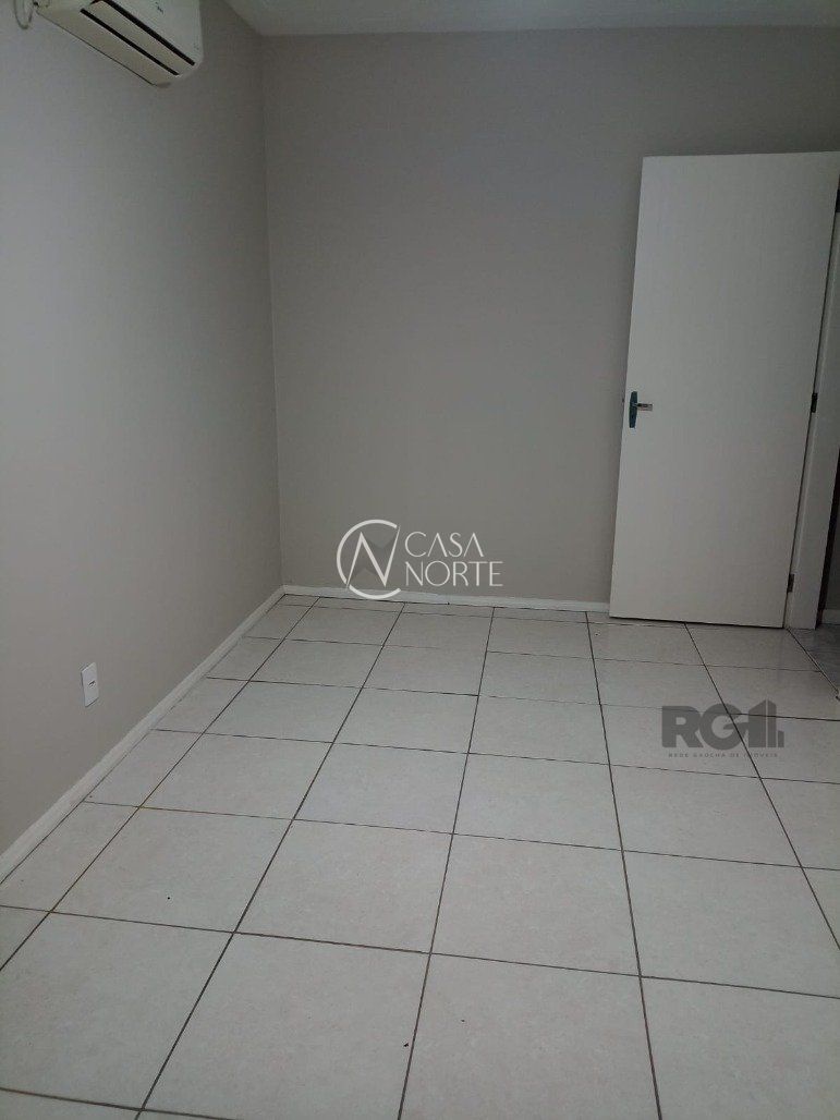 Apartamento à venda com 2 quartos, 67m², Avenida Eduardo Prado no bairro Cavalhada em Porto Alegre