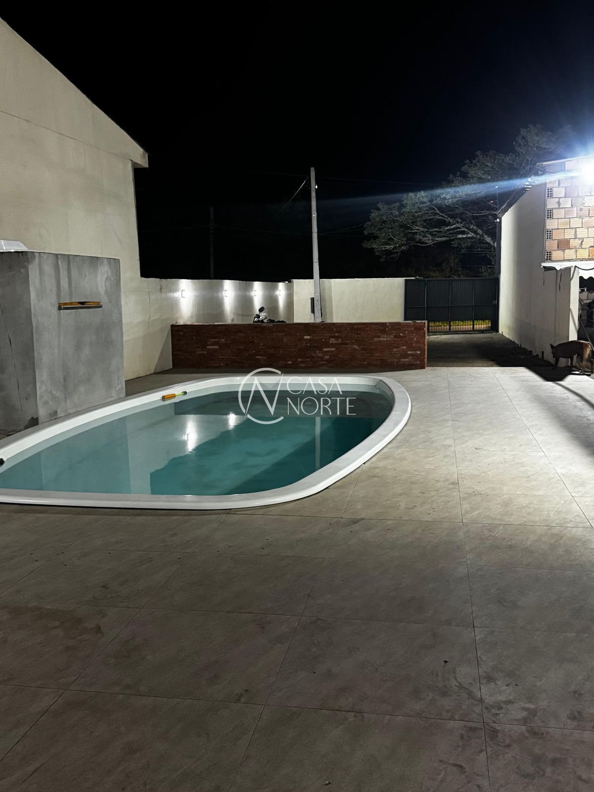 Casa à venda , 486m², 3 vagas, Avenida do Lami no bairro Belém Novo em Porto Alegre