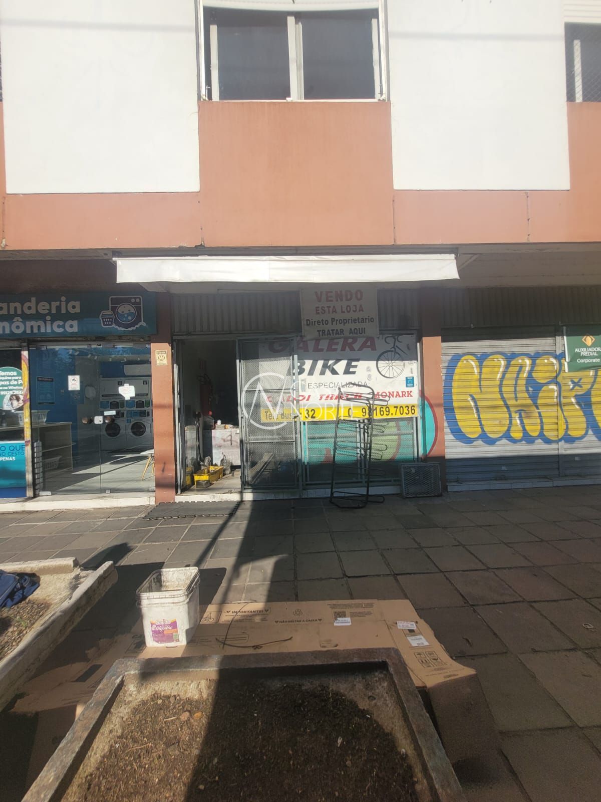 Loja à venda com 1 quarto, 37m², Avenida Icaraí no bairro Cristal em Porto Alegre