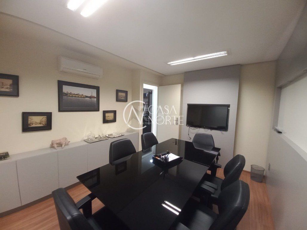 Sala Comercial à venda , 67m², Rua General Andrade Neves no bairro Centro Histórico em Porto Alegre