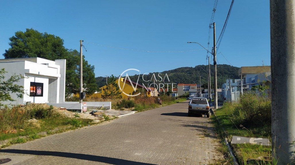 Terreno à venda  com 137m², Rua Jorge Babot Miranda no bairro Aberta dos Morros em Porto Alegre