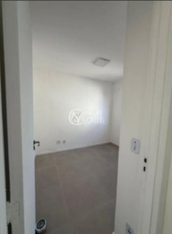 Apartamento à venda com 2 quartos, 45m², 1 vaga, Rua Atílio Supertti no bairro Vila Nova em Porto Alegre