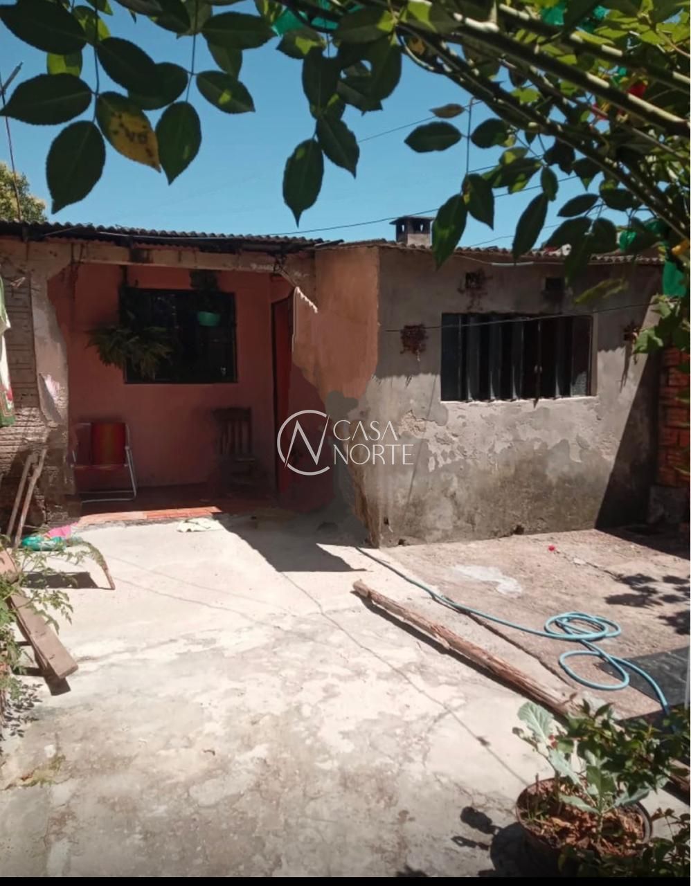 Casa à venda com 4 quartos, 199m², 2 vagas, Avenida Martinica no bairro Restinga em Porto Alegre