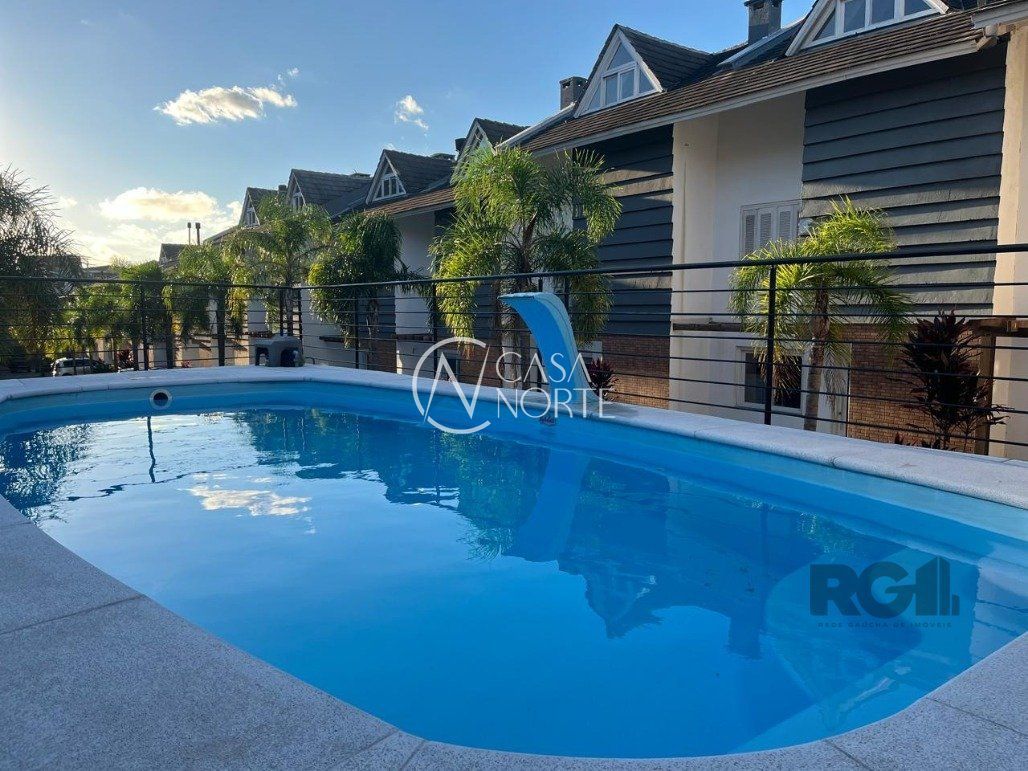 Terreno à venda  com 111m², Rua Manuele Cristiane Gonçalves no bairro Vila Nova em Porto Alegre