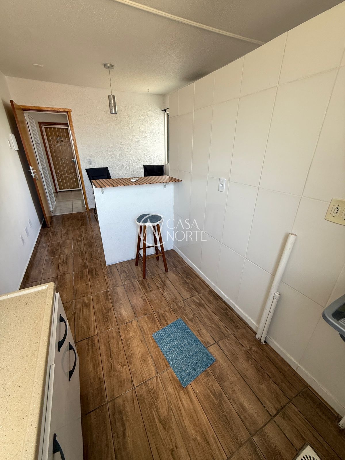 Apartamento à venda com 2 quartos, 38m², Rua Capitão Pedroso no bairro Restinga em Porto Alegre