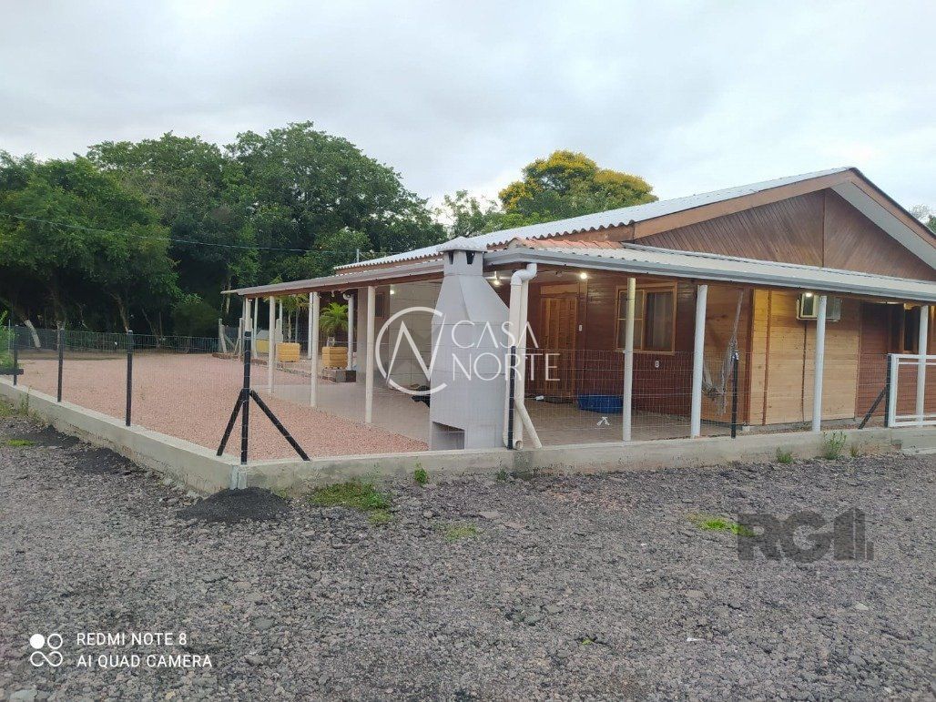 Casa à venda com 3 quartos, 160m², Estrada Otaviano José Pinto no bairro Lami em Porto Alegre