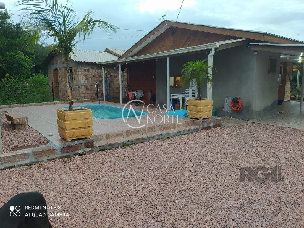 Casa à venda com 3 quartos, 160m², Estrada Otaviano José Pinto no bairro Lami em Porto Alegre