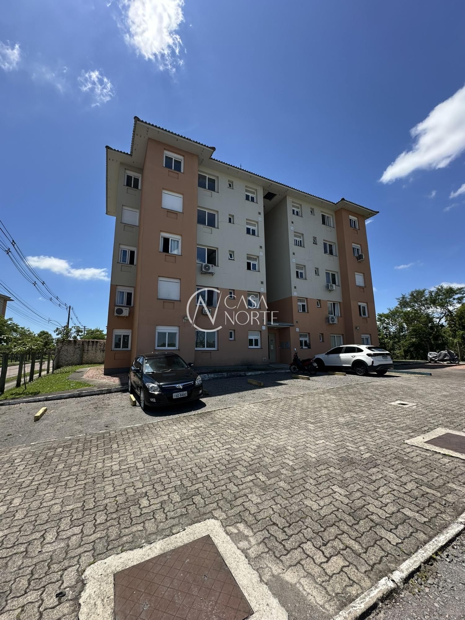 Apartamento à venda com 2 quartos, 47m², 1 vaga, Rua Armando Pereira Nunes no bairro Restinga em Porto Alegre